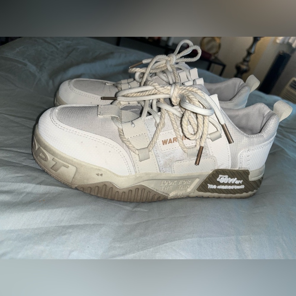 SHEIN Trendy Sneakers